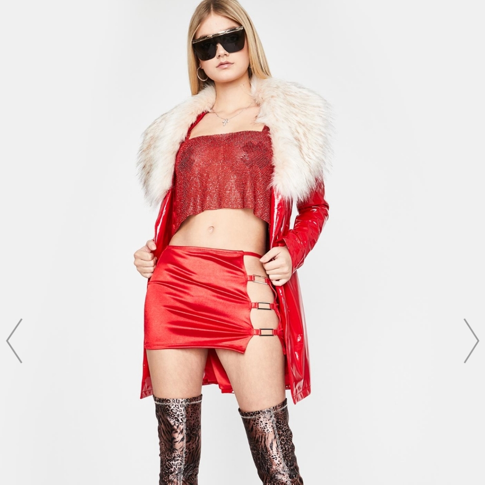 Red sparkly Chain top